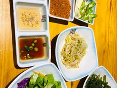 -唯成•韩国炭火烤肉 유성고기