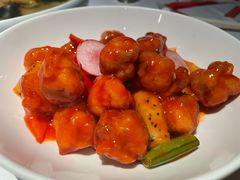 菠萝咕咾鸡球肉-玫瑰厅上海菜(兴国路店)