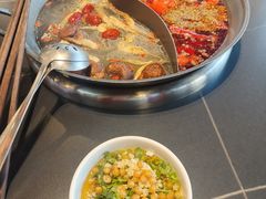 -俏媳妇火锅(宽窄巷子店)
