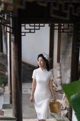 点击看大图 -城南旧影 旗袍全家福摄影写真体验馆