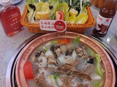 -阿婆情腊排骨火锅(金虹路店)