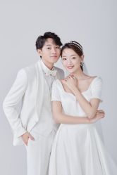 -挪娅婚纱摄影皇家会所