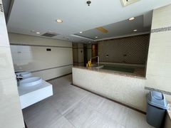 -上海龙之梦万丽酒店