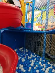 -爱婴室(上海浦建路店)