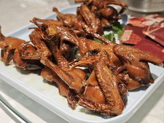 爆汁手撕乳鸽-莞府家宴·东莞菜(市民服务中心店)