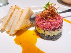 牛肉塔塔配牛油果黑橄榄酱-Solo(衡山路店)