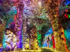 -泰安地下龙宫景区