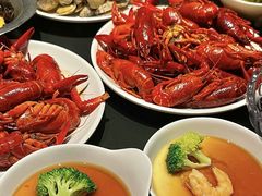 -涨巢·潮玩水疗局