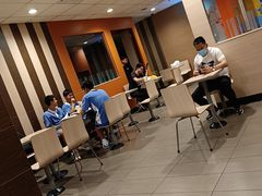 大堂-麦当劳(沙河店)