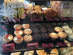 -星巴克臻选(莘庄仲盛店)