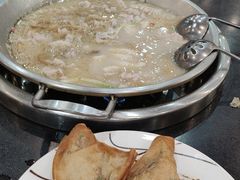 -老来福·非遗酸汤兔(凯旋路店)