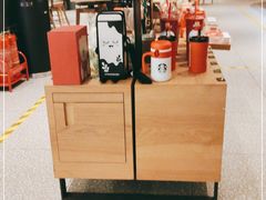 零售区-星巴克(北京新东安)