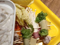 -牛小嫩串串火锅(老国贸总店)