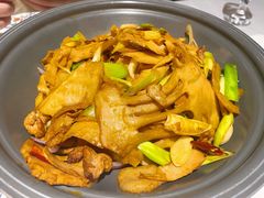 干锅鲜笋-小河盐帮·私家菜·烤鸭(三元桥·霄云路店)