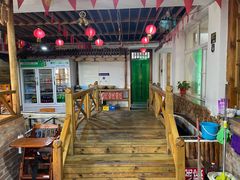 大堂-缘福乡村铁锅炖民宿(八达岭店)
