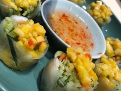 香芒米纸大虾卷-蕉叶·广州明星泰国菜(黑金冠保利广场店)