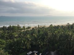 -三亚湾海居铂尔曼度假酒店