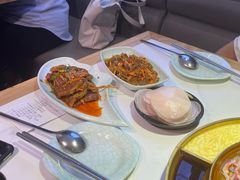 腌萝卜片-猪啊牛呀羊啊铜盘烤肉(正大广场店)