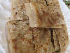 -溢心园香河肉饼总店