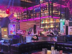 -喜鹊音乐酒馆(西街店)