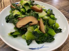 -百味手拨龙虾馆(愚园路店)