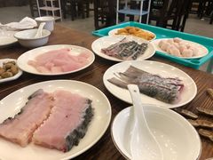 -正能量脆肉鲩火锅
