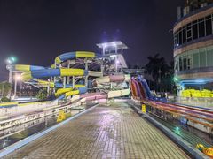 -黄金海岸水上乐园