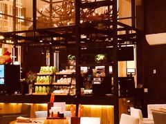 -松咖啡自助餐厅·松北香格里拉