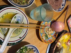 -洱火云南酸菜牛肉火锅(石景山当代商城店)