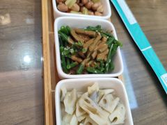 -鲁南仔·滕州炒鸡(经三路店)