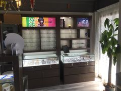-视野联行眼镜蔡司·依视路官方授权店(顺城店)
