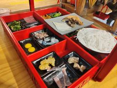 -勺子米线·云南传统小吃市集(四方街店)