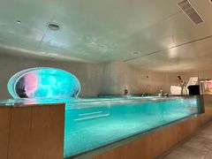 -涨巢·潮玩水疗局