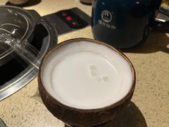 滑溜溜的椰子冻-润泽园椰子鸡(汇一城店)