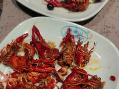-金滏山烤肉·海鲜·火锅自助餐厅(襄阳万达店)