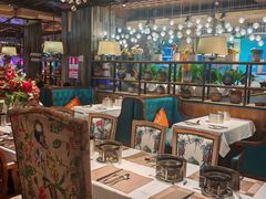 -领鲜活海鲜榴莲自助火锅(东门店)