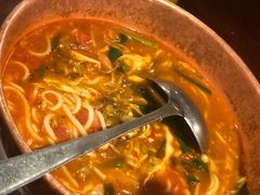 -觅山云南菜(泊富ICITY店)