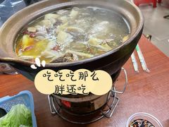 连州果园鸡-威邵鸡煲(西华路总店)