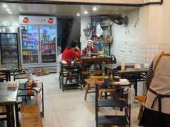 -黄潇洒老火锅(九眼桥宏济巷店)