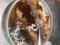 -姚姚酸菜鱼·金戈戈香港豉油鸡(喜荟城联名店)