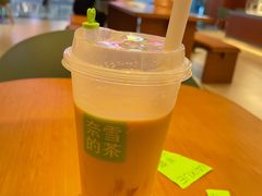 -奈雪的茶(松江万达店)