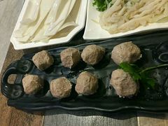 -云聚汇牛很鲜潮汕牛肉火锅(克拉玛依汉博店)