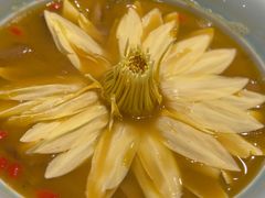 八功德水松茸汤-福慧慈缘素食餐厅(王府井店)