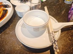 -五谷丰登农家院·地道胶东菜·海鲜烧烤(威海店)