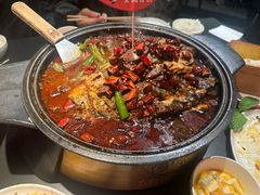 -辣尚瘾·烤鱼·新川菜(交大直营店)