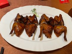 古法烧乳鸽-惠食佳(滨江大公馆店)
