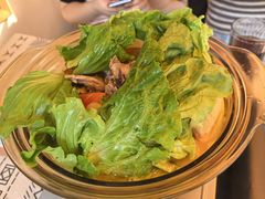 -满格嗦新疆椒麻鸡火锅.炒米粉(川大江安校区店)