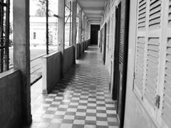 -吐斯廉屠杀博物馆