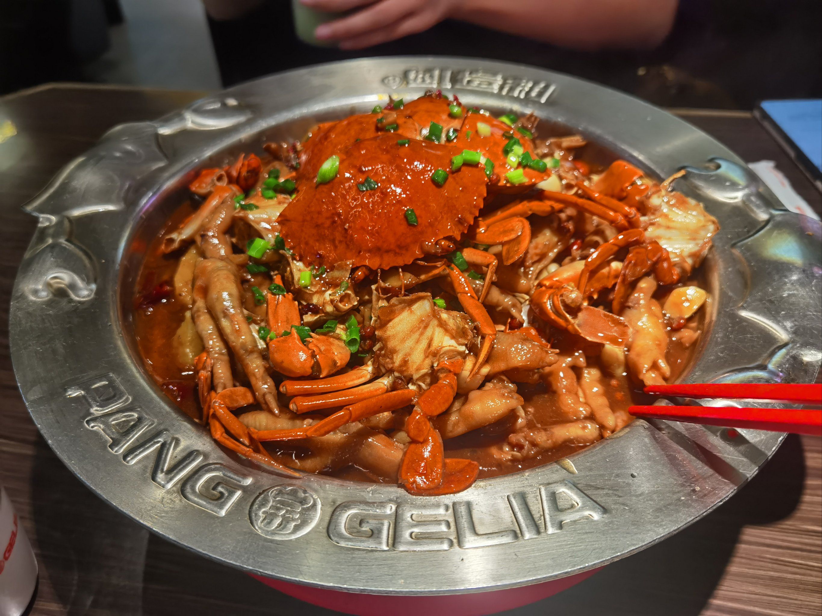 肉蟹煲就吃万达这家胖哥俩,味道巨好吃,环