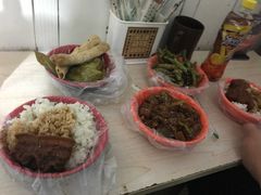 -咱家王新国把子肉(县东巷店)